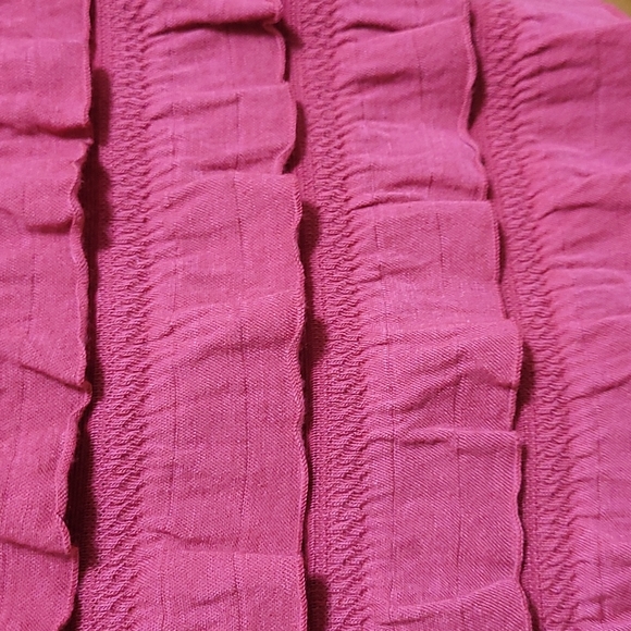 AGB - Pink Ruffle Top (Ladies Medium) - Picture 11 of 11